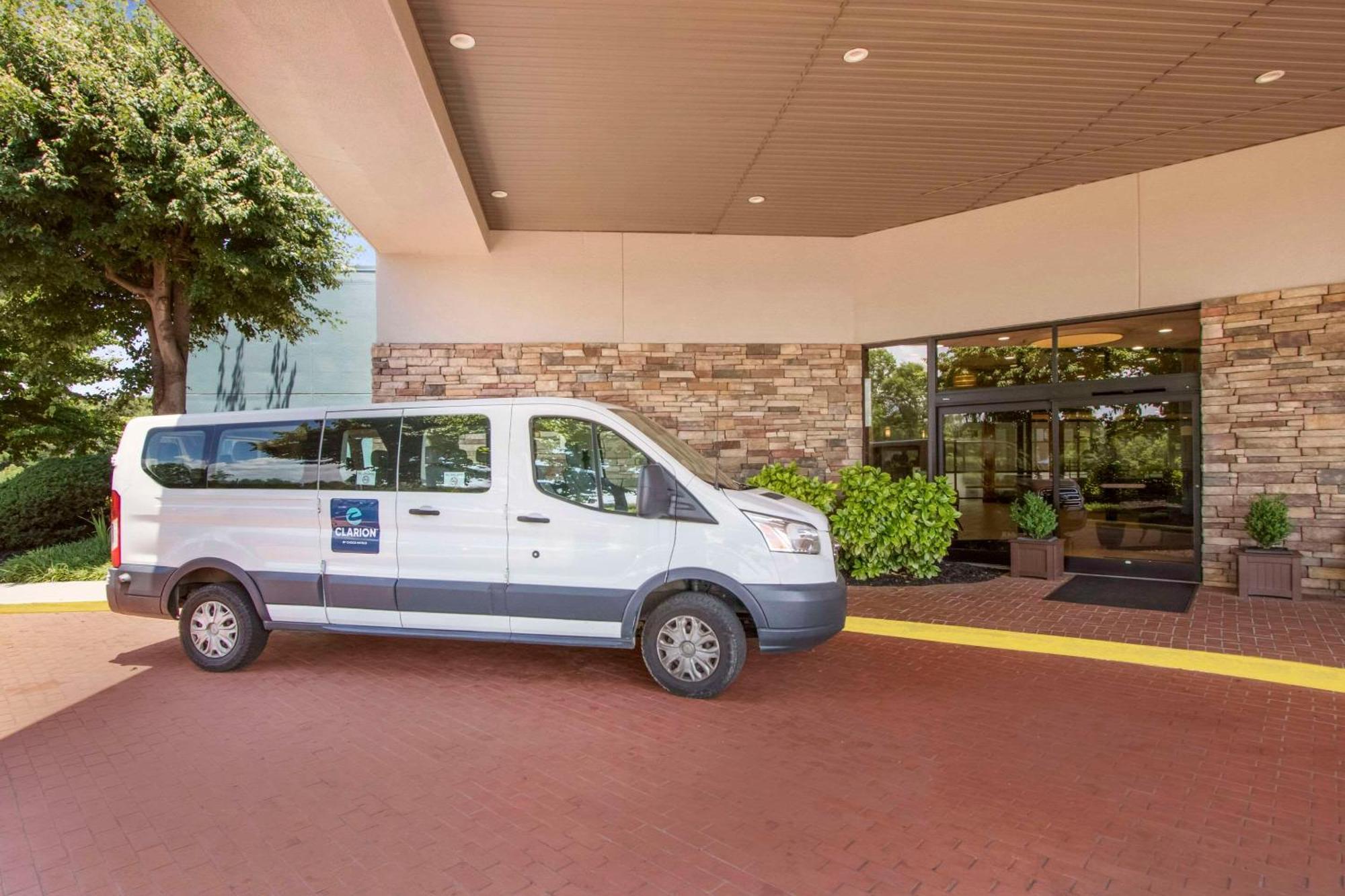 Clarion Inn Asheville Airport Fletcher Exterior foto